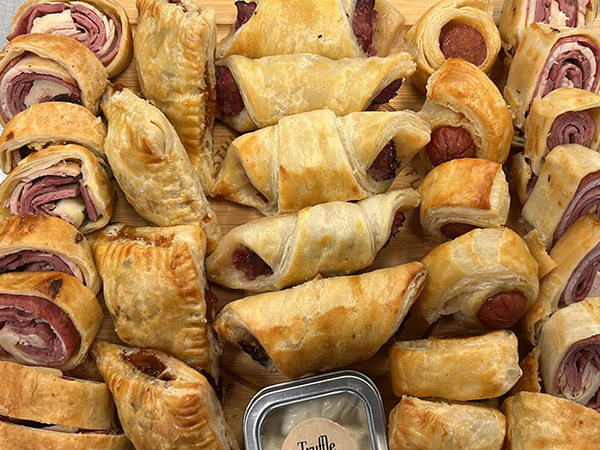 Appetizer Board - Small - includes deli roll, franks in blanks, pastrami danish, and pulled brisket bourekas / Size:11